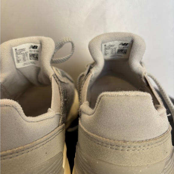 New Balance Women's Light Gray Athletic Sneakers - Picture 5 of 8